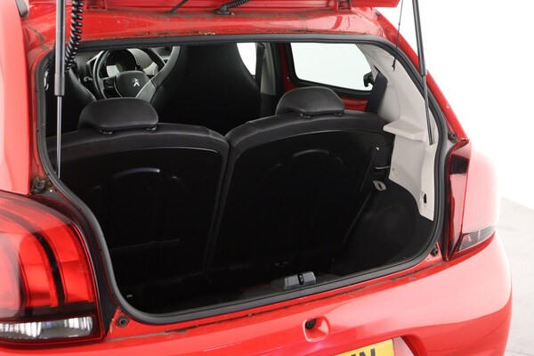 Used Peugeot 108 2016 for sale - 76033952: Photo 9