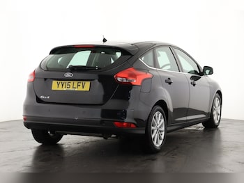 Used Ford Focus 2015 for sale - 75829035: Photo