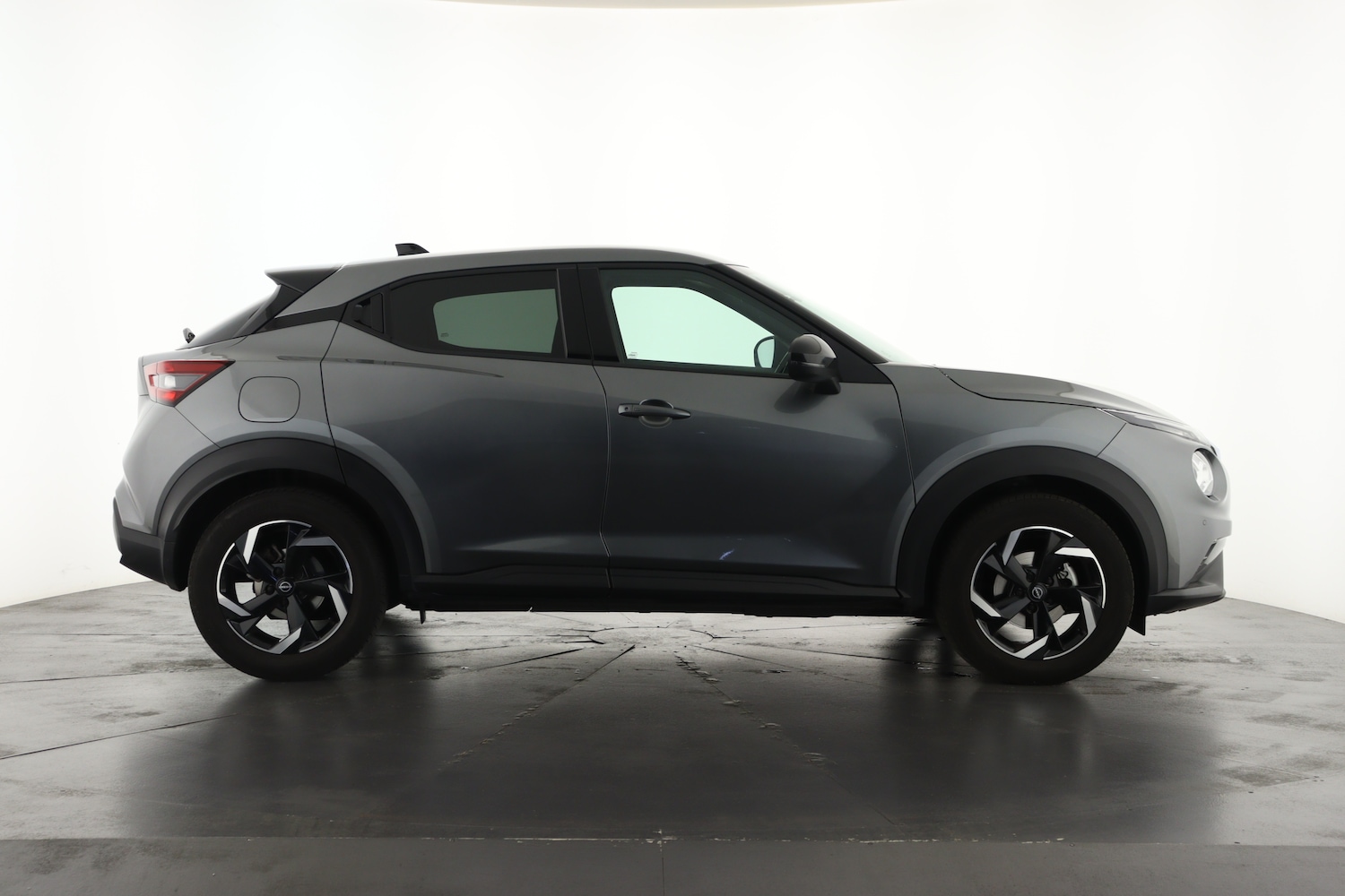 Used Nissan Juke 2023 for sale - 76871878: Photo 4