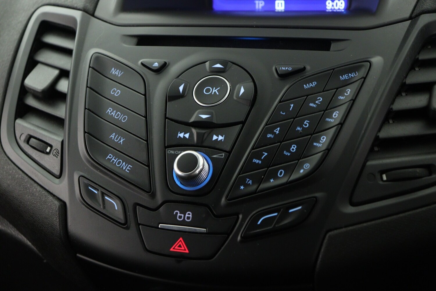 Used Ford Fiesta 2016 for sale - 76602878: Photo 19