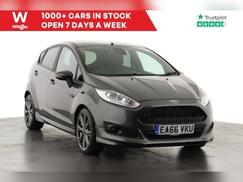 Used Ford Fiesta 2016 for sale - 76602878: Photo
