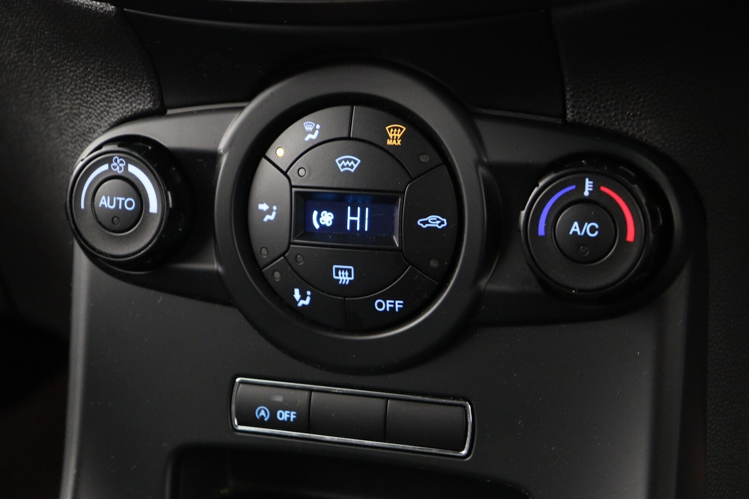 Used Ford Fiesta 2016 for sale - 76602878: Photo 20