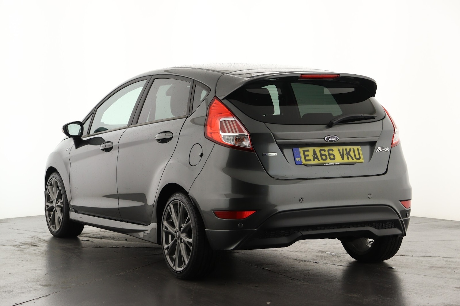 Used Ford Fiesta 2016 for sale - 76602878: Photo 8