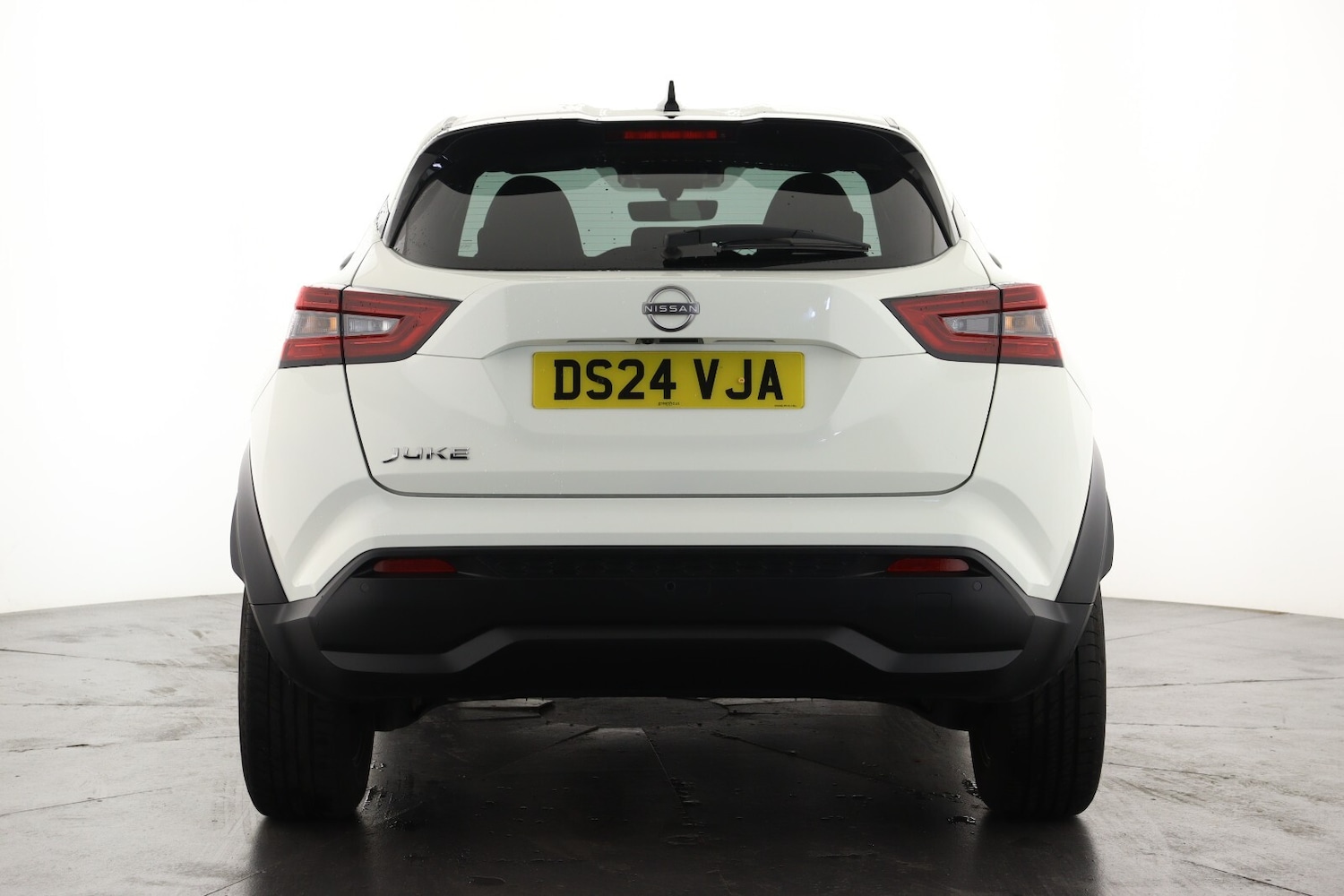 Used Nissan Juke 2024 for sale - 76526491: Photo 2