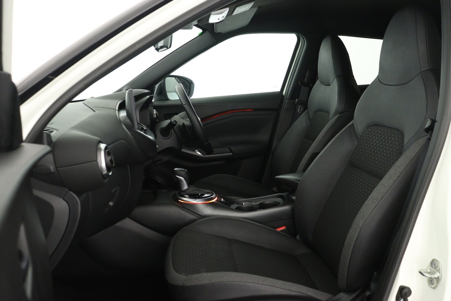 Used Nissan Juke 2024 for sale - 76526491: Photo 23