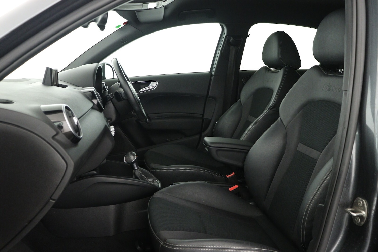 Used Audi A1 2016 for sale - 75934683: Photo 10