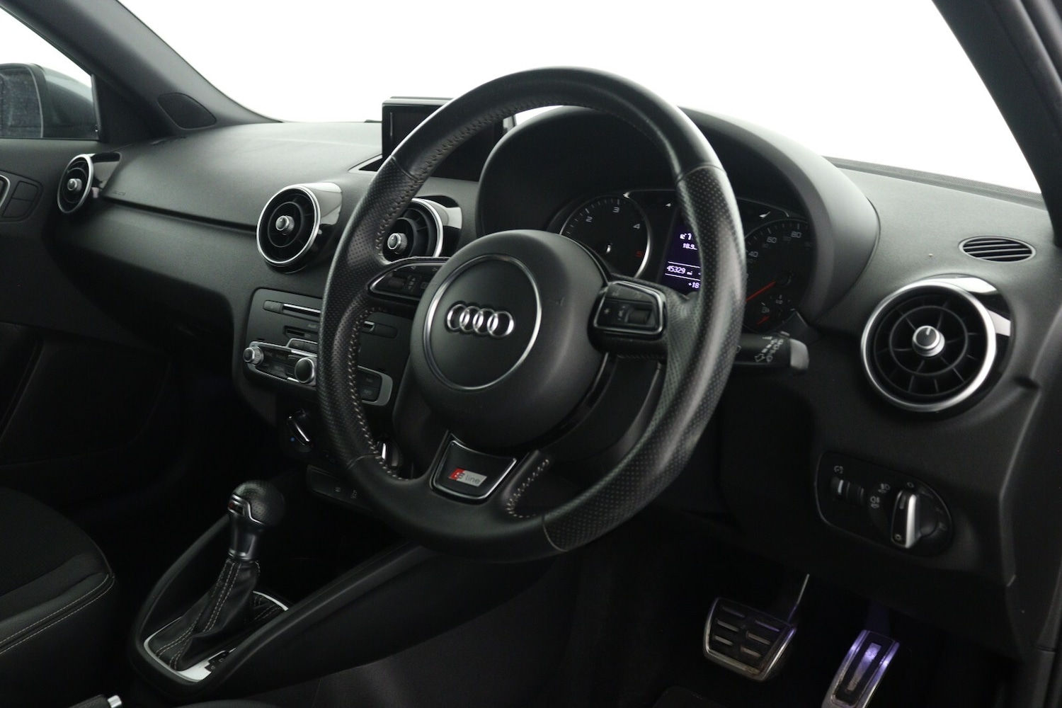 Used Audi A1 2016 for sale - 75934683: Photo 13