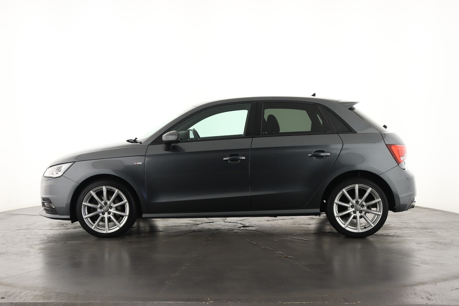 Used Audi A1 2016 for sale - 75934683: Photo 7