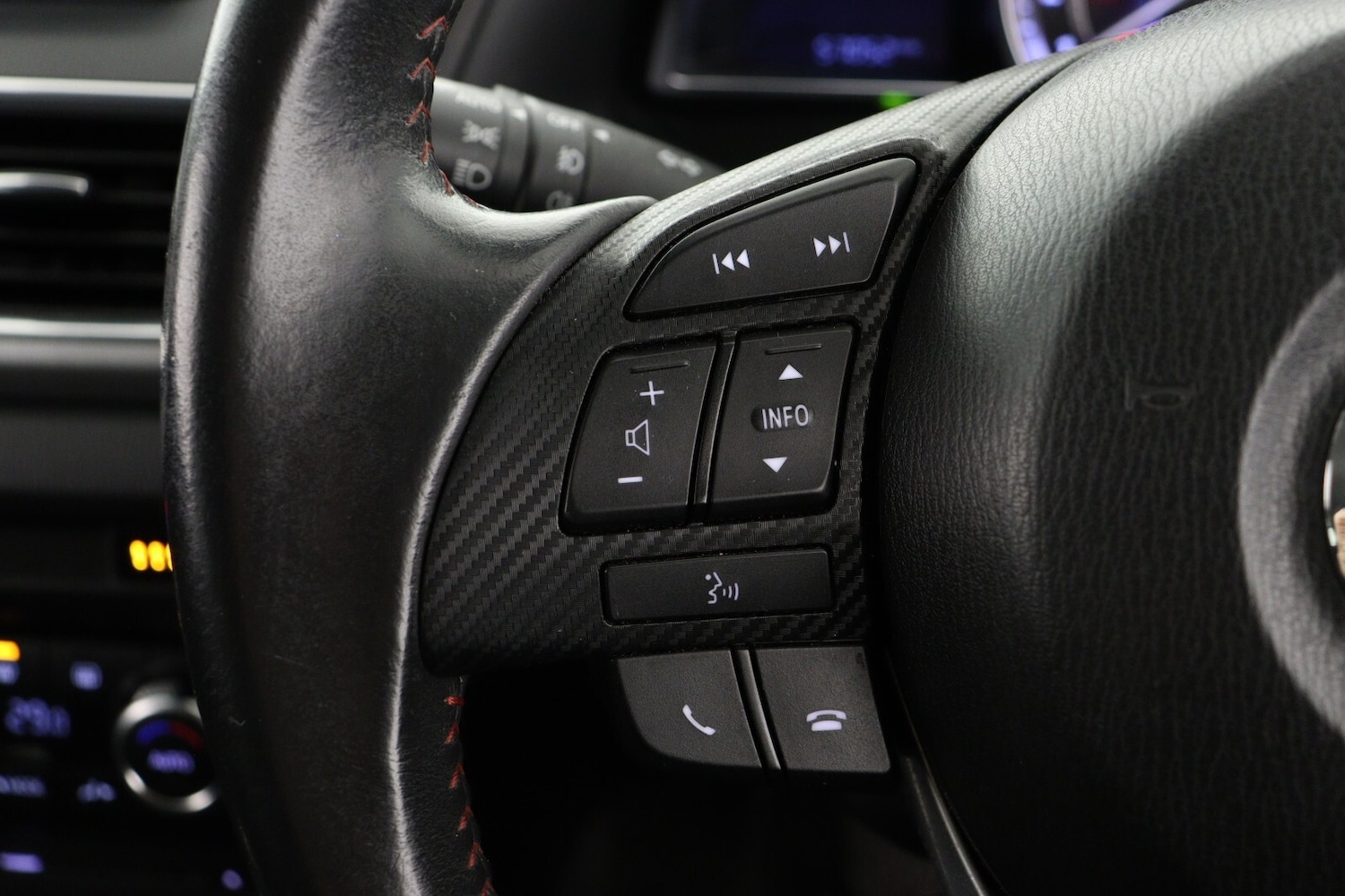 Used Mazda Mazda3 2015 for sale - 76738091: Photo 22