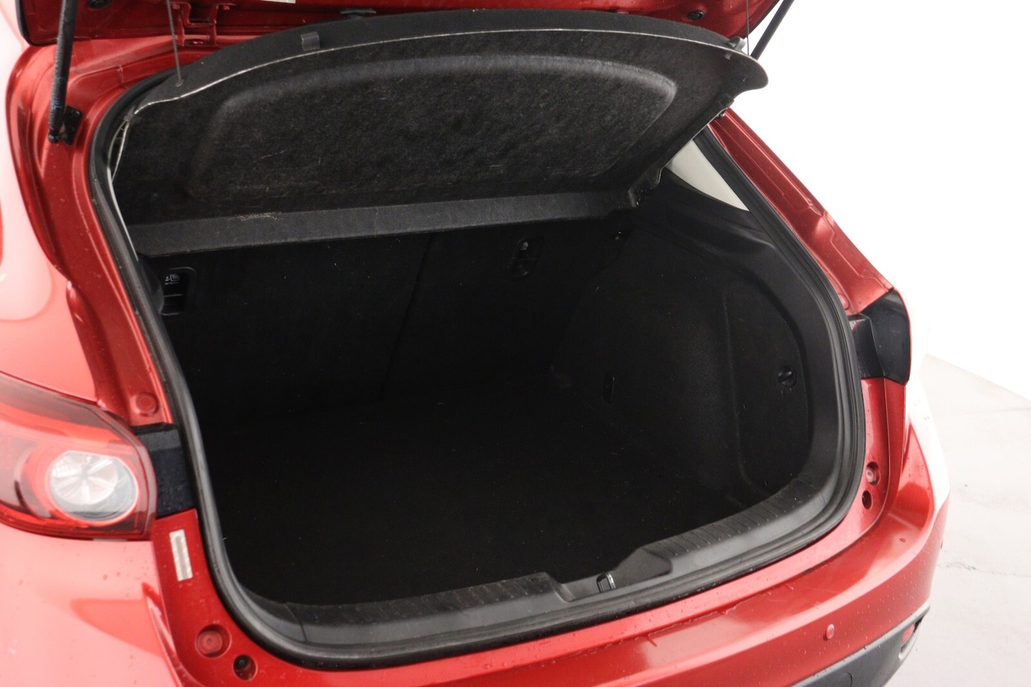 Used Mazda Mazda3 2015 for sale - 76738091: Photo 9