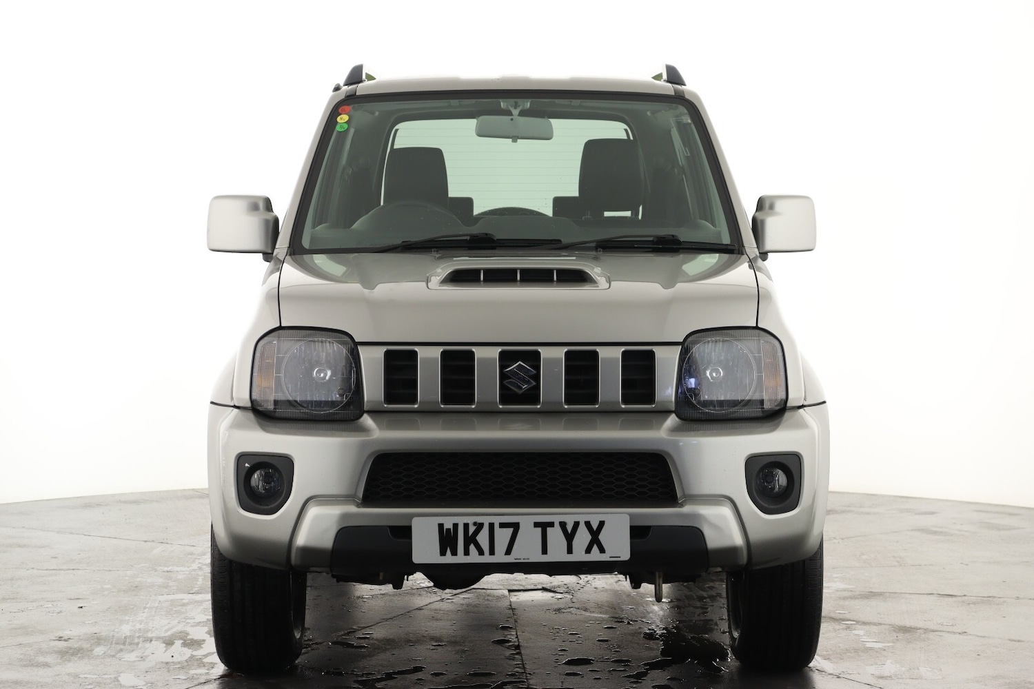 Used Suzuki Jimny 2017 for sale - 76873660: Photo 5