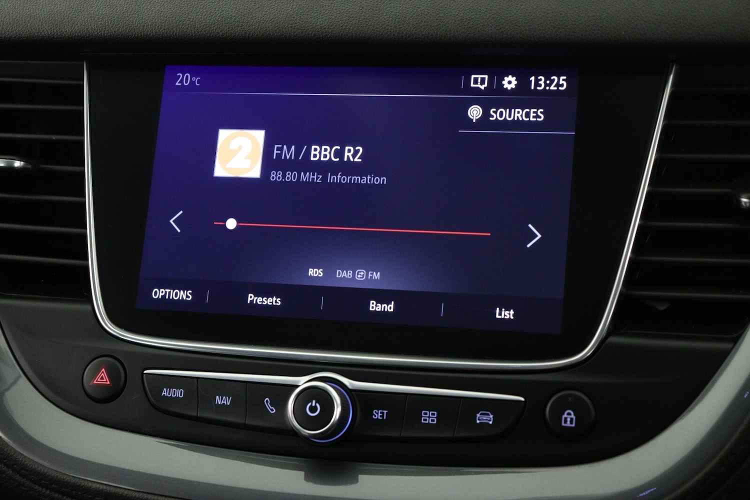 Used Vauxhall Grandland X 2019 for sale - 77762739: Photo 16