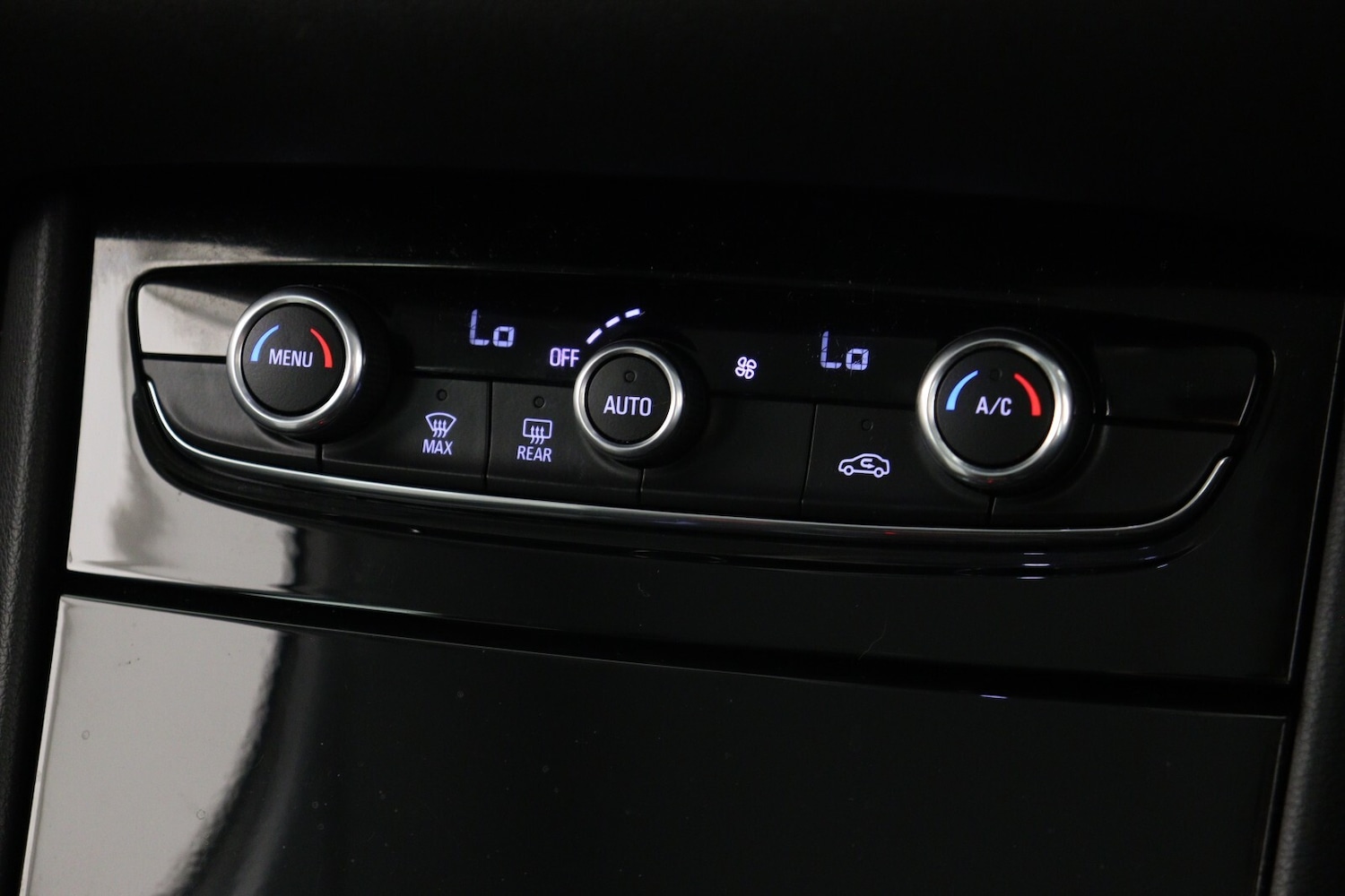 Used Vauxhall Grandland X 2019 for sale - 77762739: Photo 20