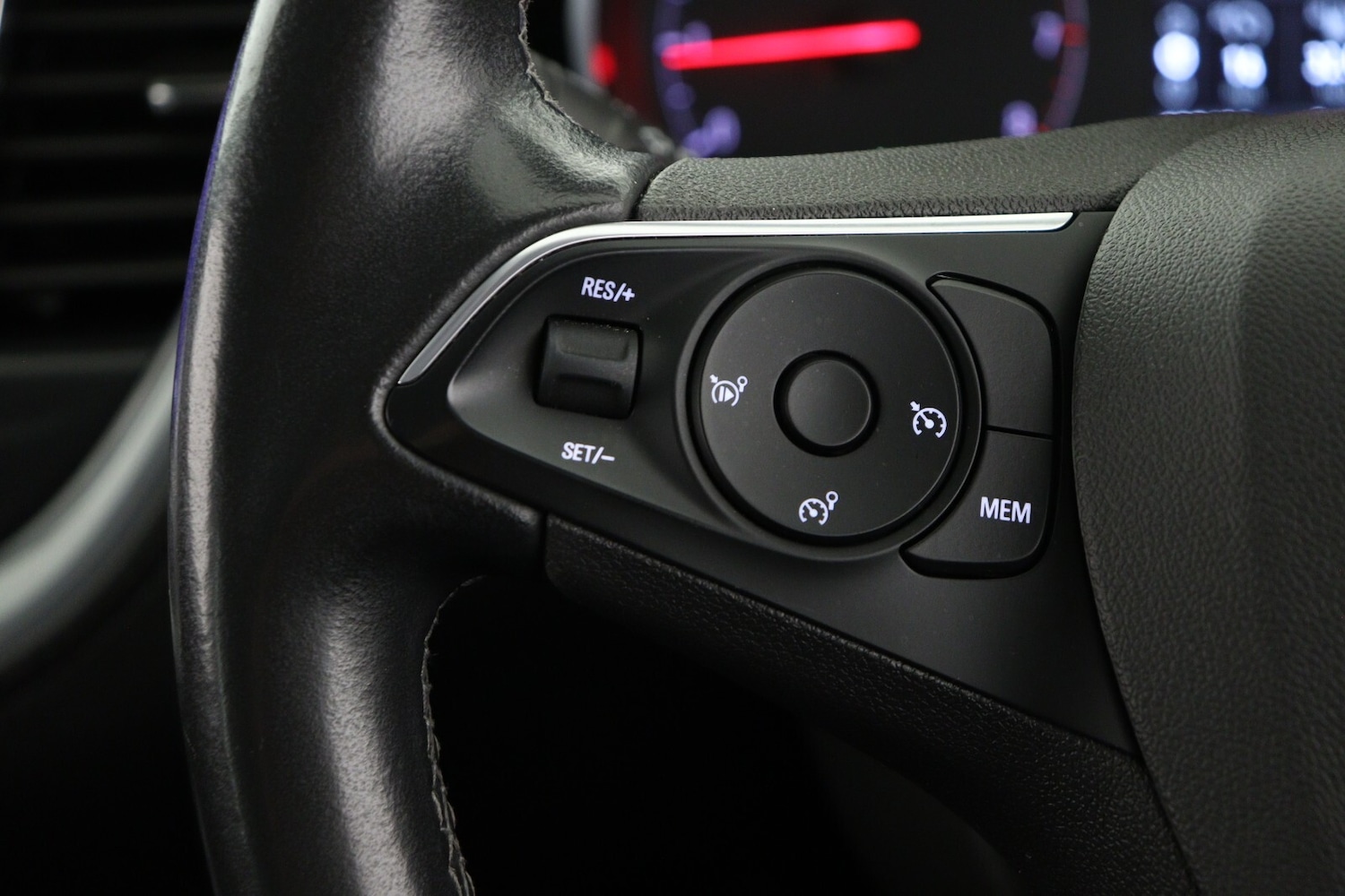 Used Vauxhall Grandland X 2019 for sale - 77762739: Photo 24