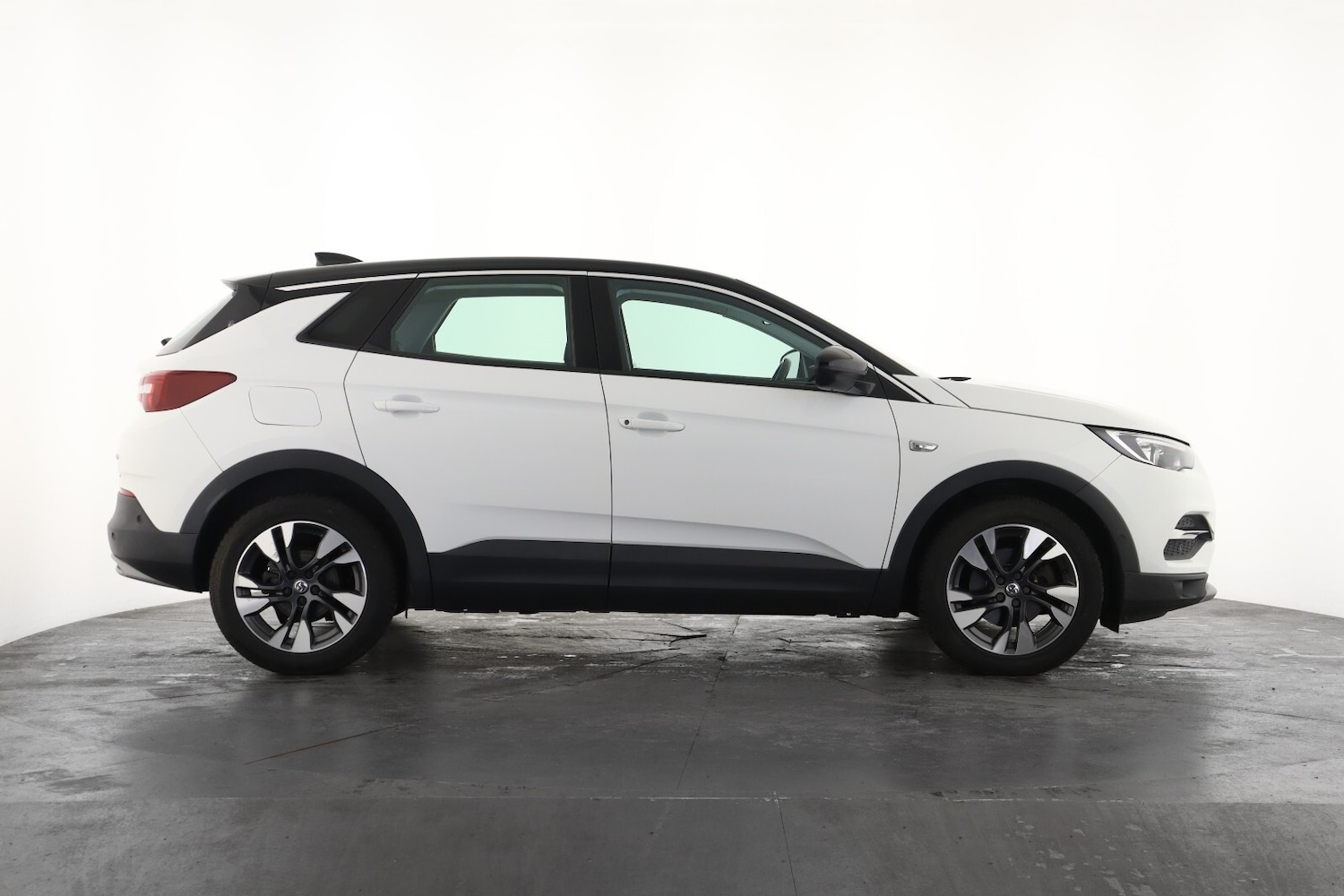 Used Vauxhall Grandland X 2019 for sale - 77762739: Photo 4