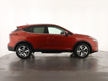 Used Nissan Qashqai 2022 for sale - 76984109: Photo