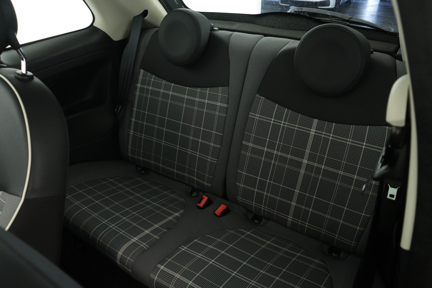 Used Fiat 500 2018 for sale - 76870102: Photo 12