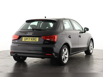 Used Audi A1 2017 for sale - 76104132: Photo