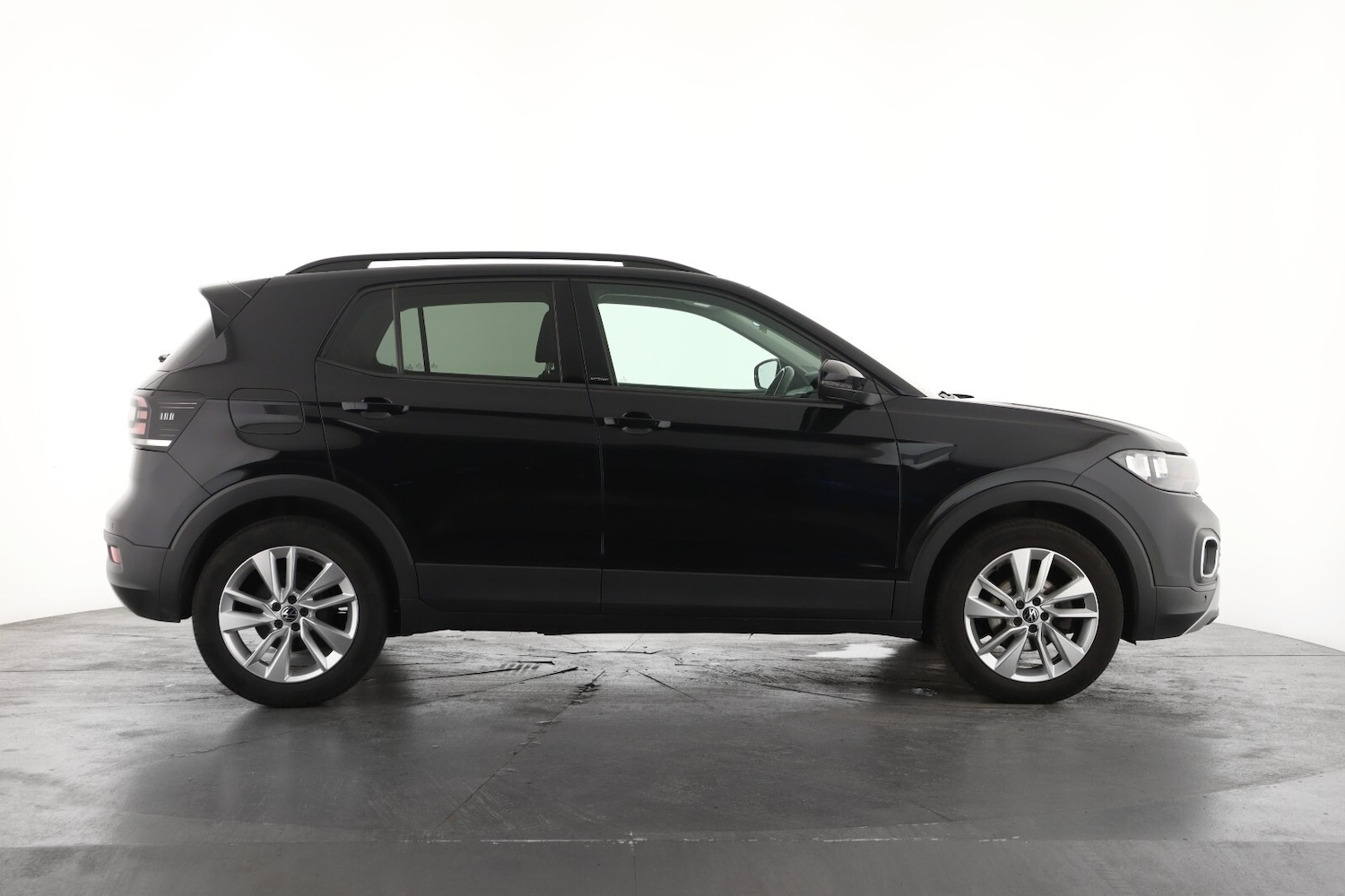 Used Volkswagen T-Cross 2022 for sale - 77799835: Photo 4