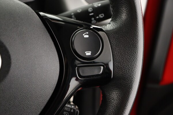 Used Toyota AYGO 2015 for sale - 76332197: Photo 21