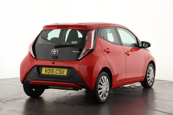 Used Toyota AYGO 2015 for sale - 76332197: Photo 3