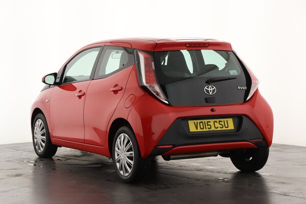 Used Toyota AYGO 2015 for sale - 76332197: Photo 8