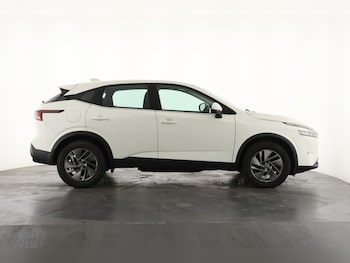 Used Nissan Qashqai 2022 for sale - 77797759: Photo