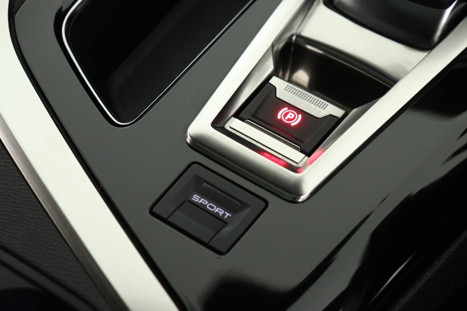 Used Peugeot 3008 2019 for sale - 77261503: Photo 25