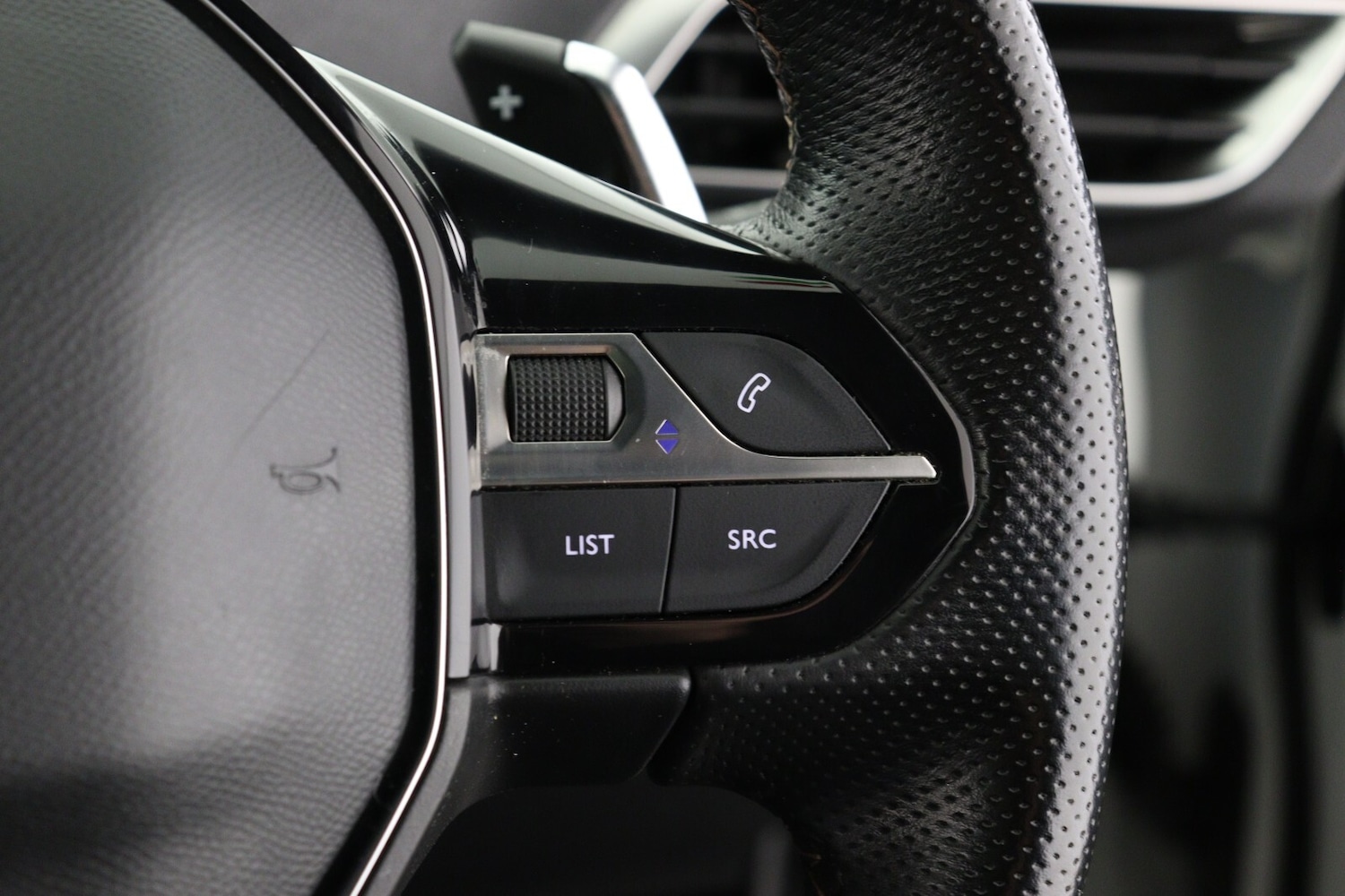 Used Peugeot 3008 2019 for sale - 77261503: Photo 27