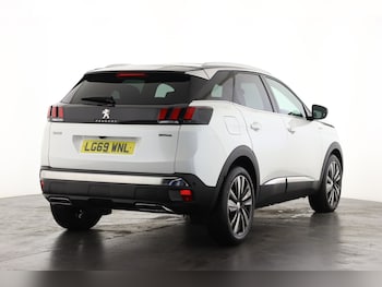 Used Peugeot 3008 2019 for sale - 77261503: Photo