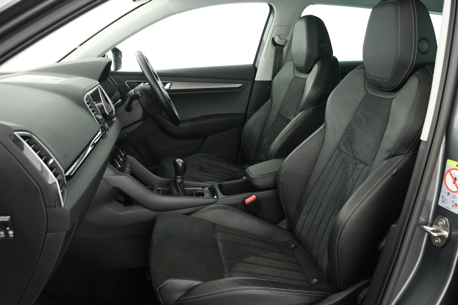 Used Skoda Karoq 2022 for sale - 76873654: Photo 10