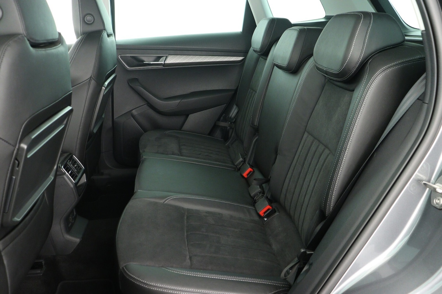 Used Skoda Karoq 2022 for sale - 76873654: Photo 12