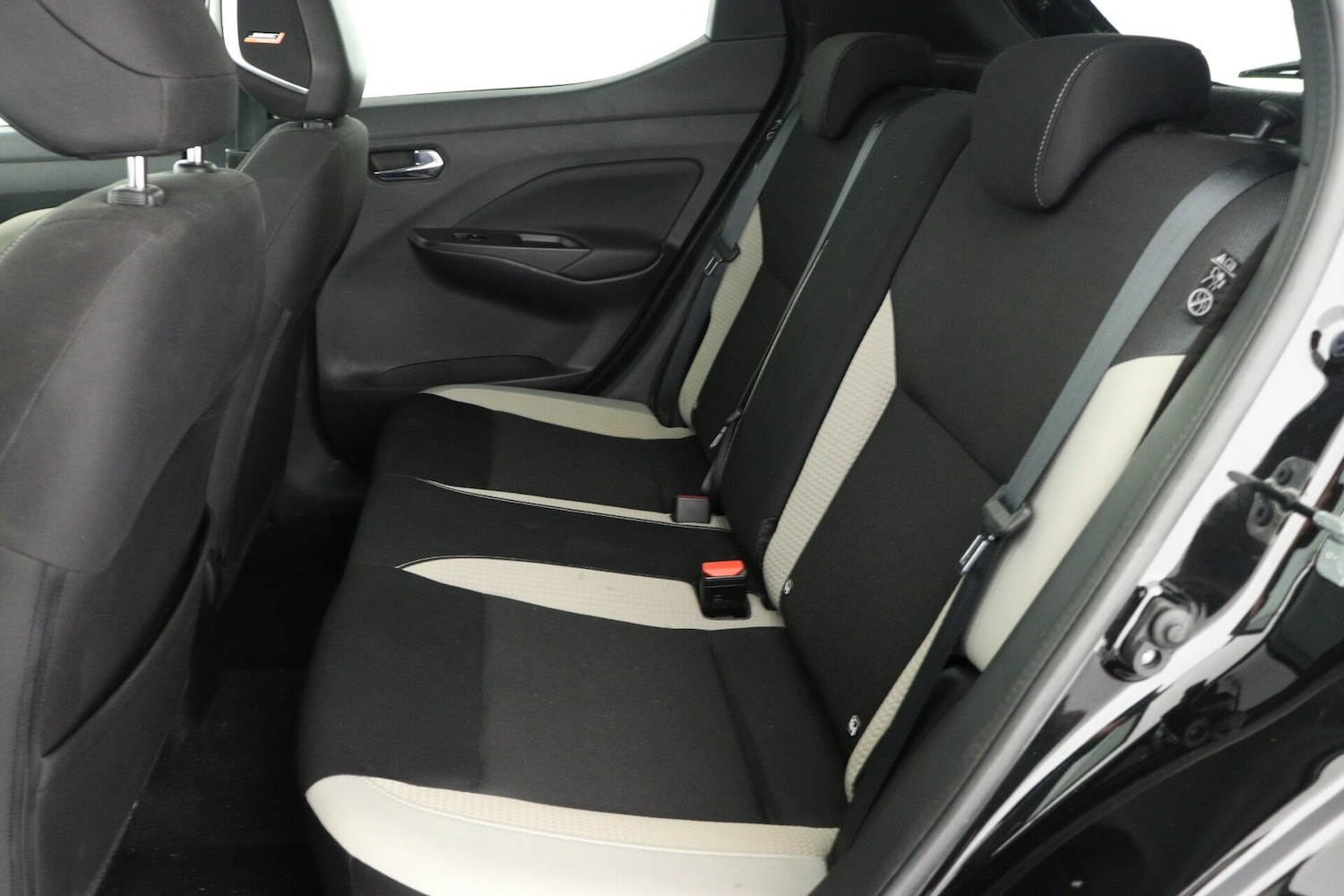 Used Nissan Micra 2021 for sale - 76871879: Photo 12