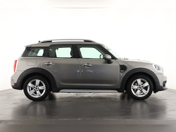 Used MINI Countryman 2018 for sale - 76834873: Photo
