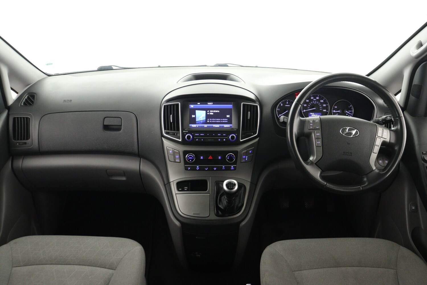 Used Hyundai i800 2019 for sale - 76873454: Photo 15