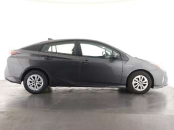 Used Toyota Prius 2018 for sale - 74825025: Photo