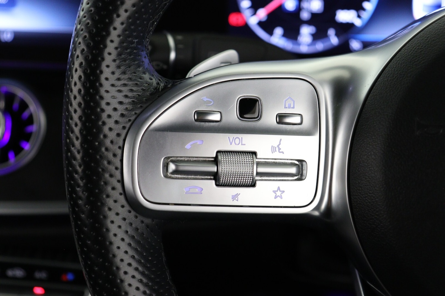 Used Mercedes-Benz E Class 2018 for sale - 76870118: Photo 26