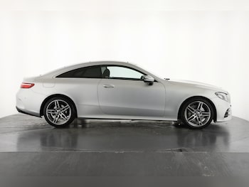 Used Mercedes-Benz E Class 2018 for sale - 76870118: Photo