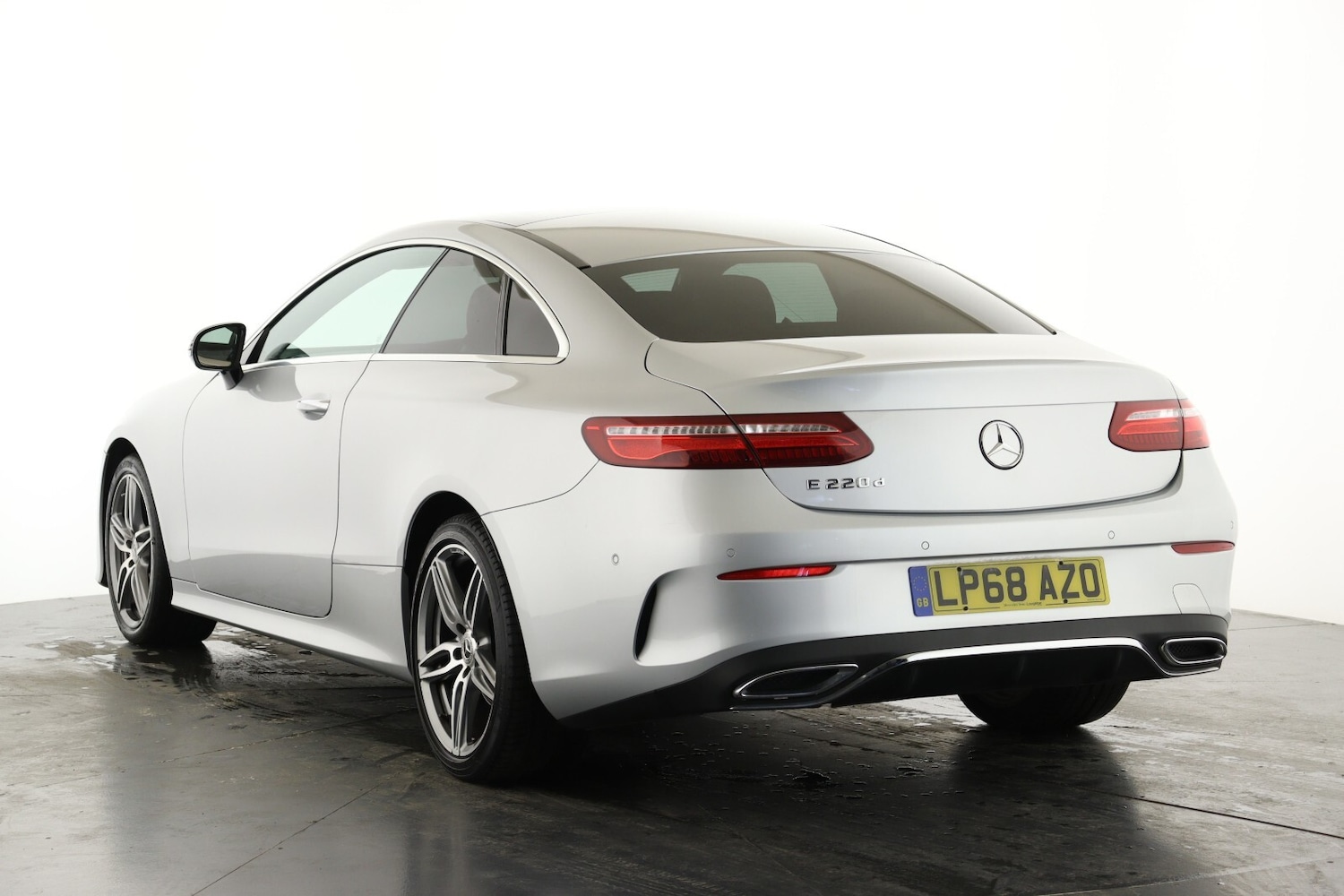 Used Mercedes-Benz E Class 2018 for sale - 76870118: Photo 8