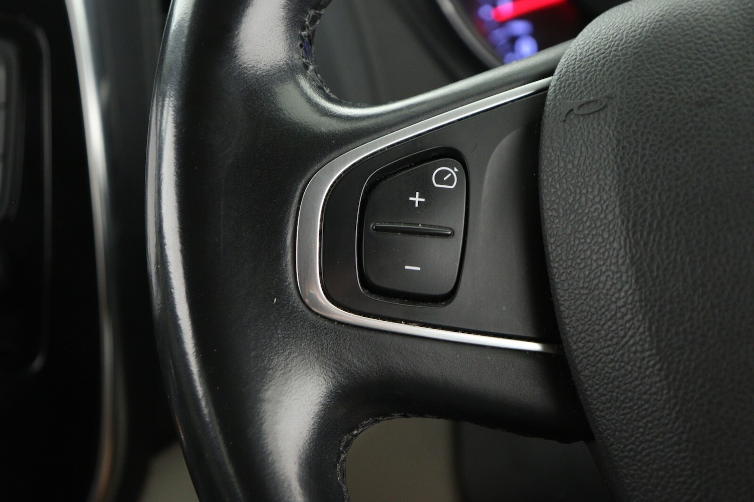 Used Renault Captur 2019 for sale - 76871917: Photo 20