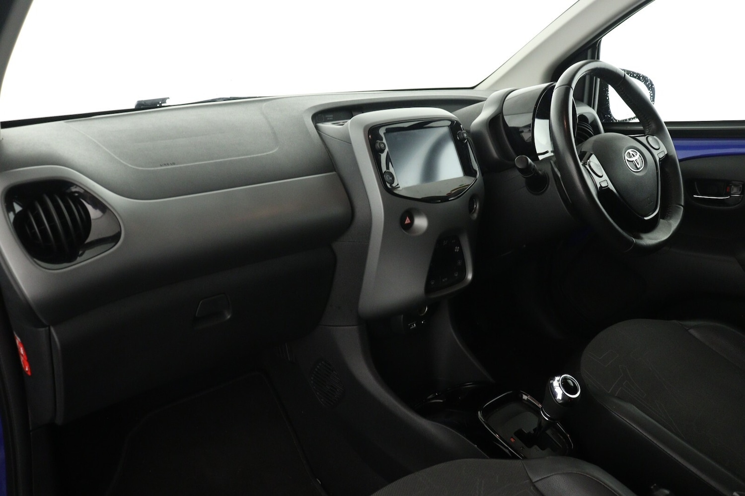 Used Toyota AYGO 2020 for sale - 76533907: Photo 11