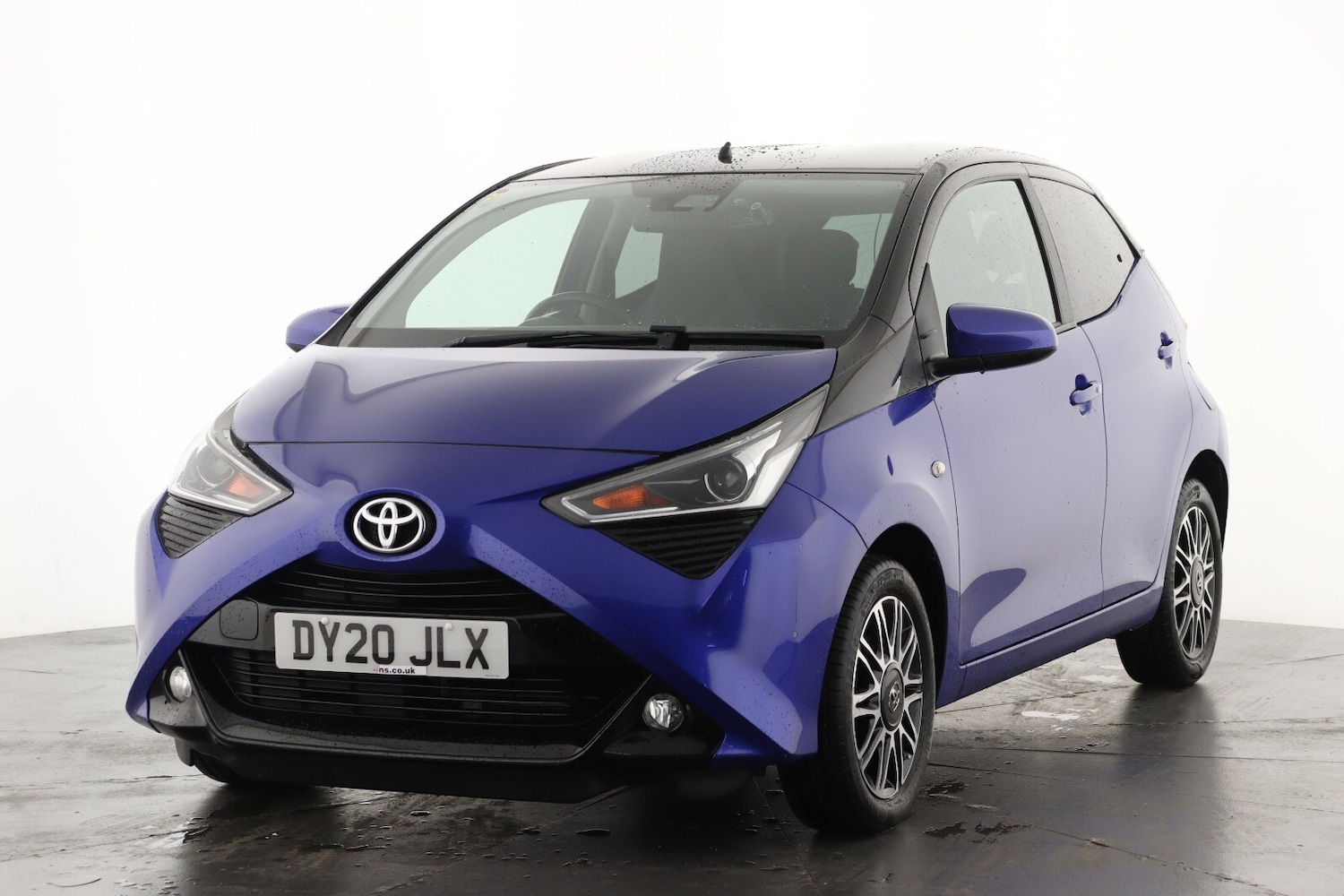 Used Toyota AYGO 2020 for sale - 76533907: Photo 6