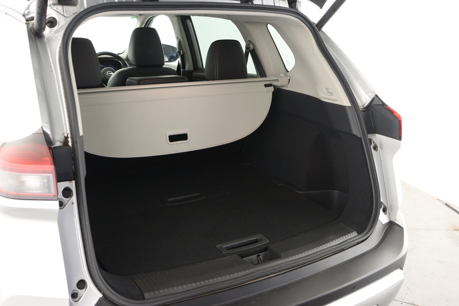 Used Nissan X-Trail 2023 for sale - 77307684: Photo 9