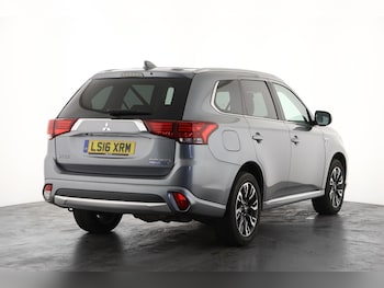 Used Mitsubishi Outlander 2016 for sale - 77971706: Photo