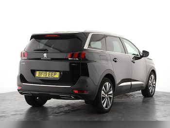 Used Peugeot 5008 2019 for sale - 77307685: Photo