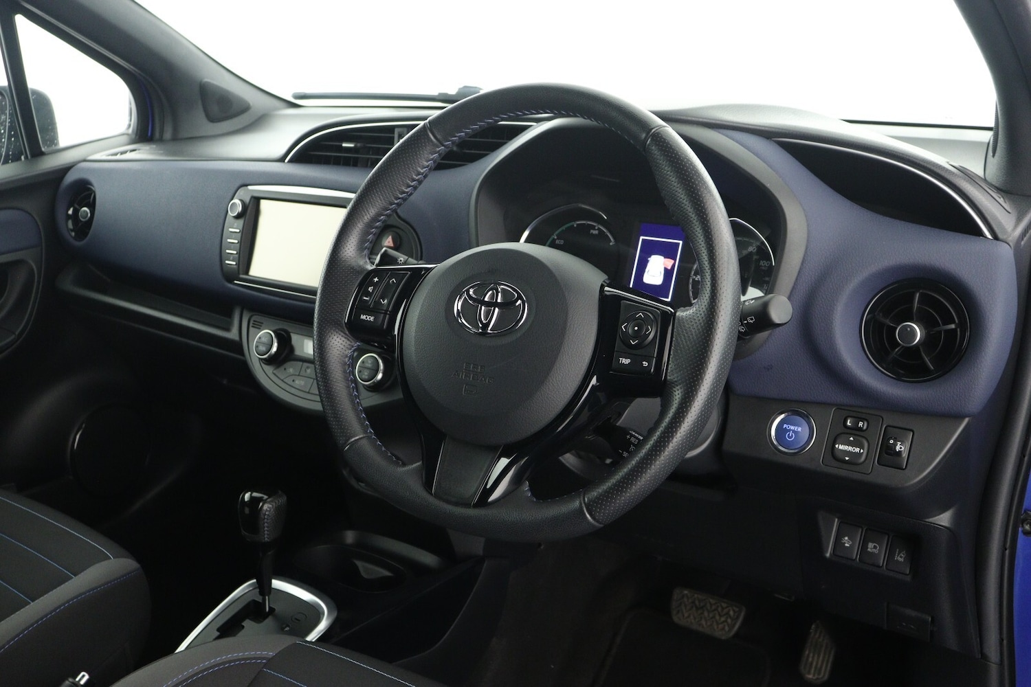 Used Toyota Yaris 2018 for sale - 76870635: Photo 13