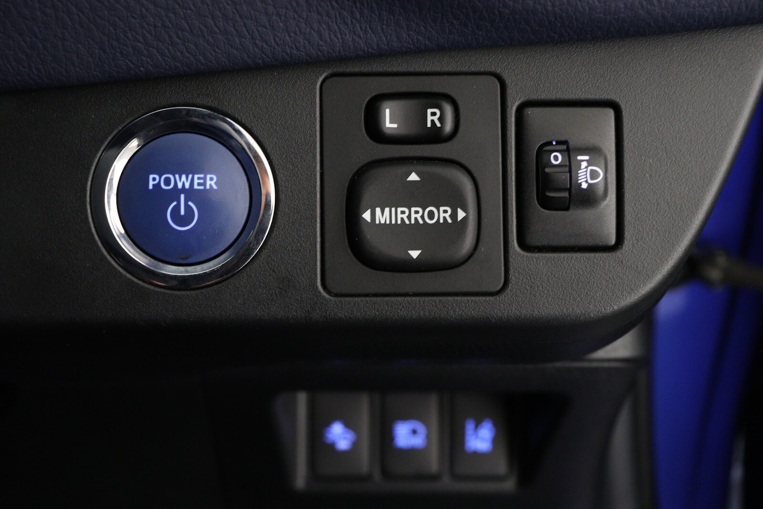 Used Toyota Yaris 2018 for sale - 76870635: Photo 24