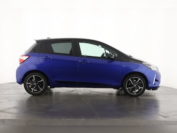 Used Toyota Yaris 2018 for sale - 76870635: Photo