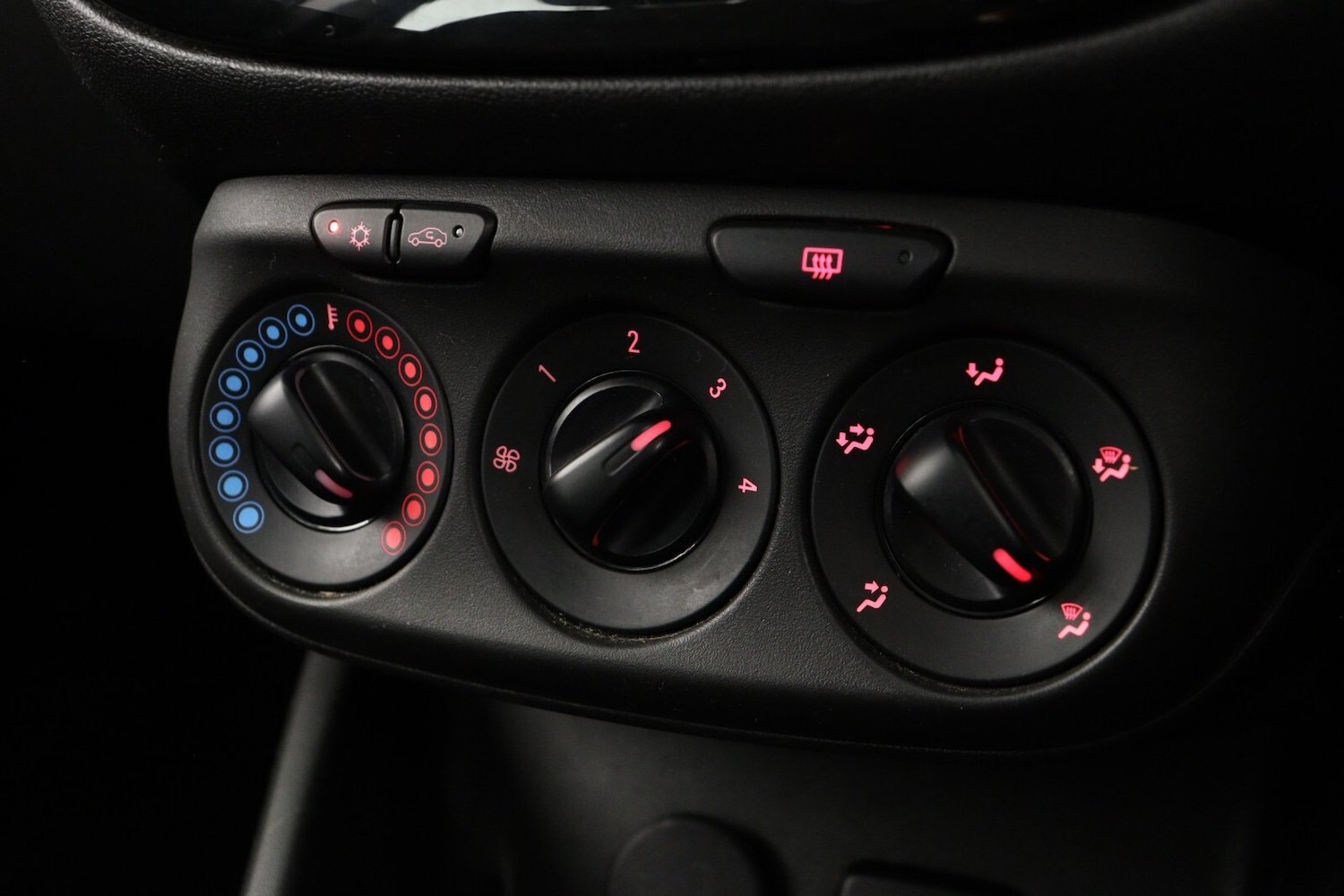 Used Vauxhall Corsa 2016 for sale - 76623578: Photo 17