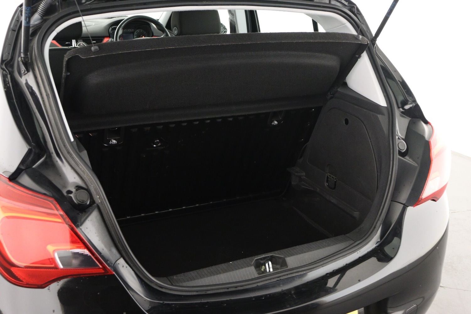 Used Vauxhall Corsa 2016 for sale - 76623578: Photo 9